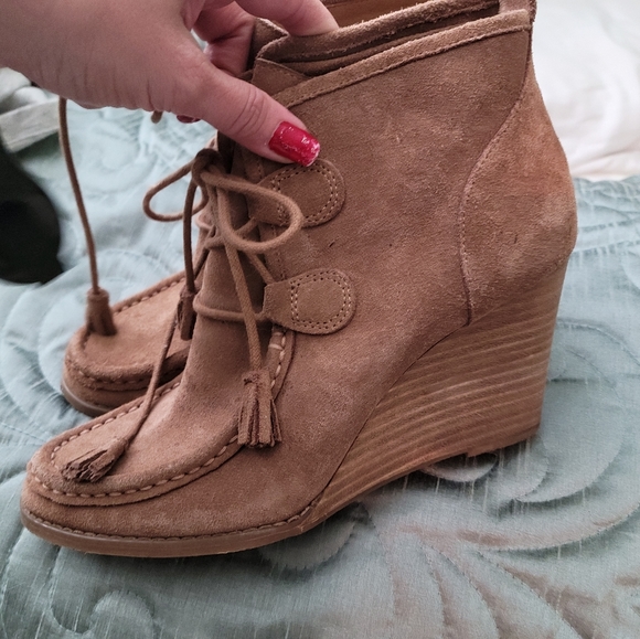 Lucky Brand Shoes - Lucky brand boots